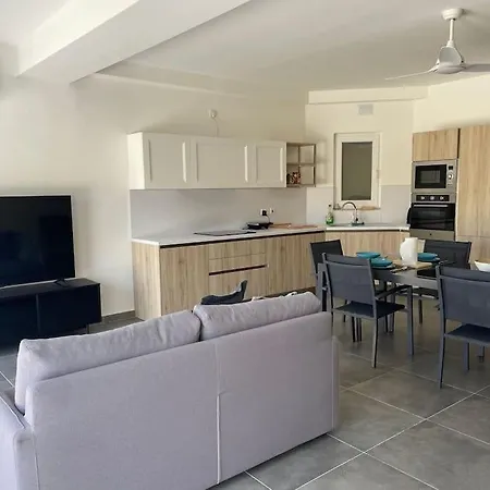 7b The Grove Apartman *